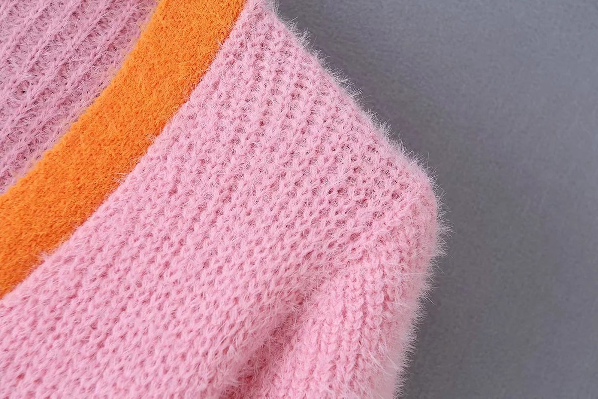 Single-breasted contrast sweater