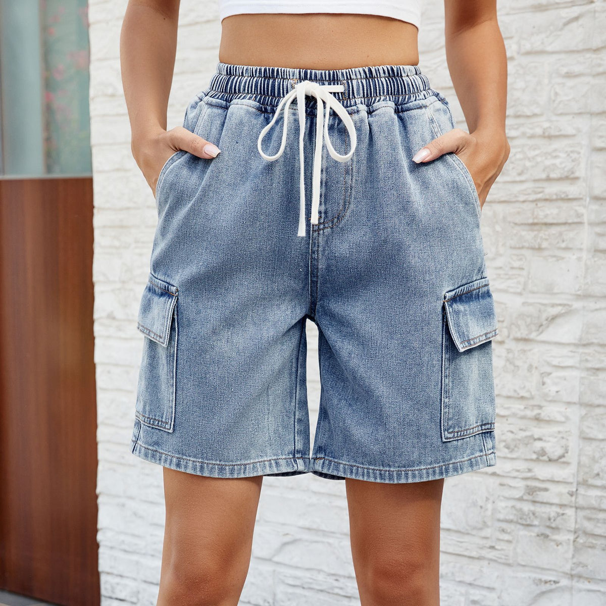 Washed Tied Elastic Waist Five-point Denim Shorts