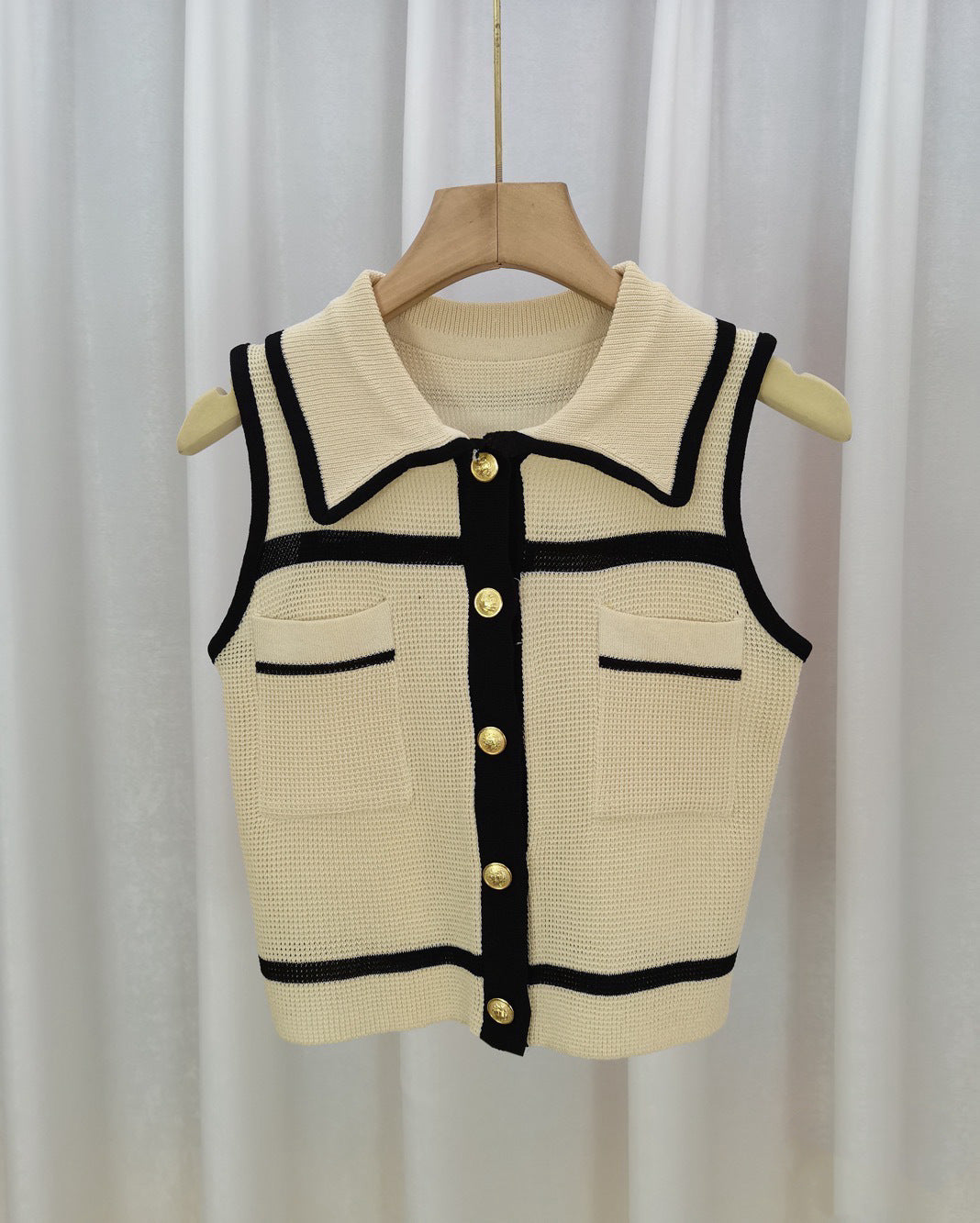 Classic Style Chic Contrast Color Lapels Sleeveless Knitwear